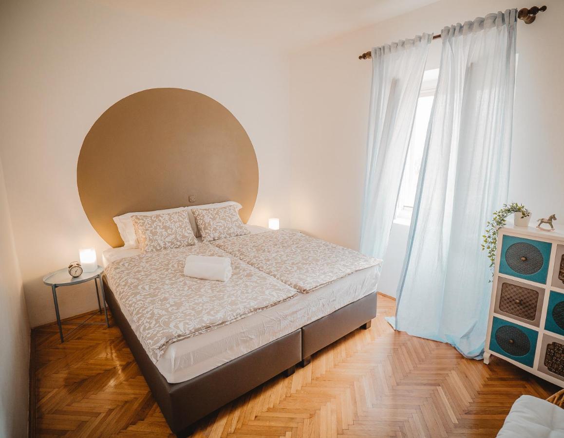 Вилла Cosy Family Friendly House Задар Экстерьер фото