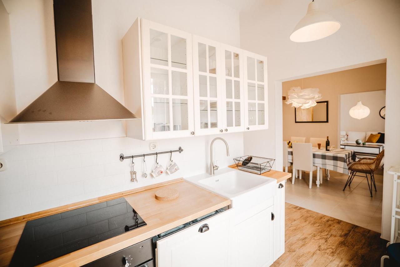 Вилла Cosy Family Friendly House Задар Экстерьер фото
